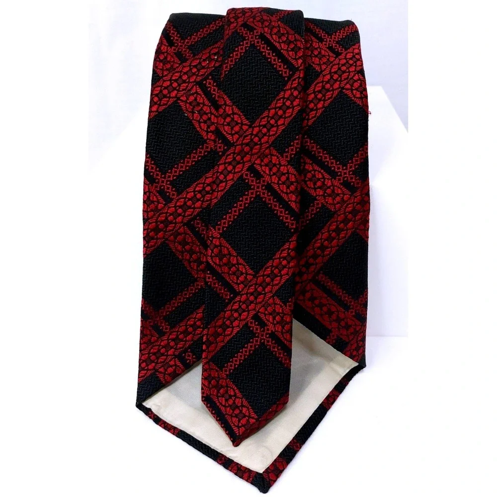 Vintage 60s 70s Necktie Black Red Dacron Polyester Tie Funky Retro‎